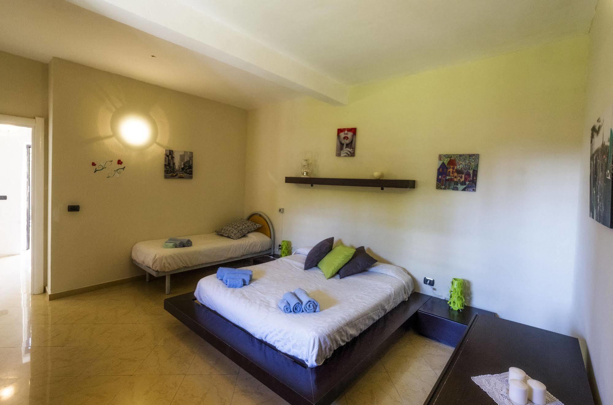 Hotel Rainbow Arma di Taggia Exterior photo
